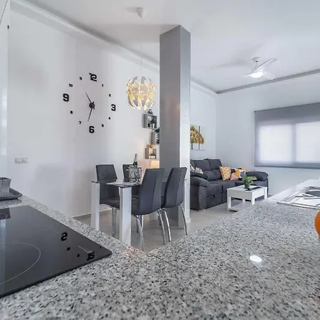 Costa Del Sol Freshapartments By Bossh!